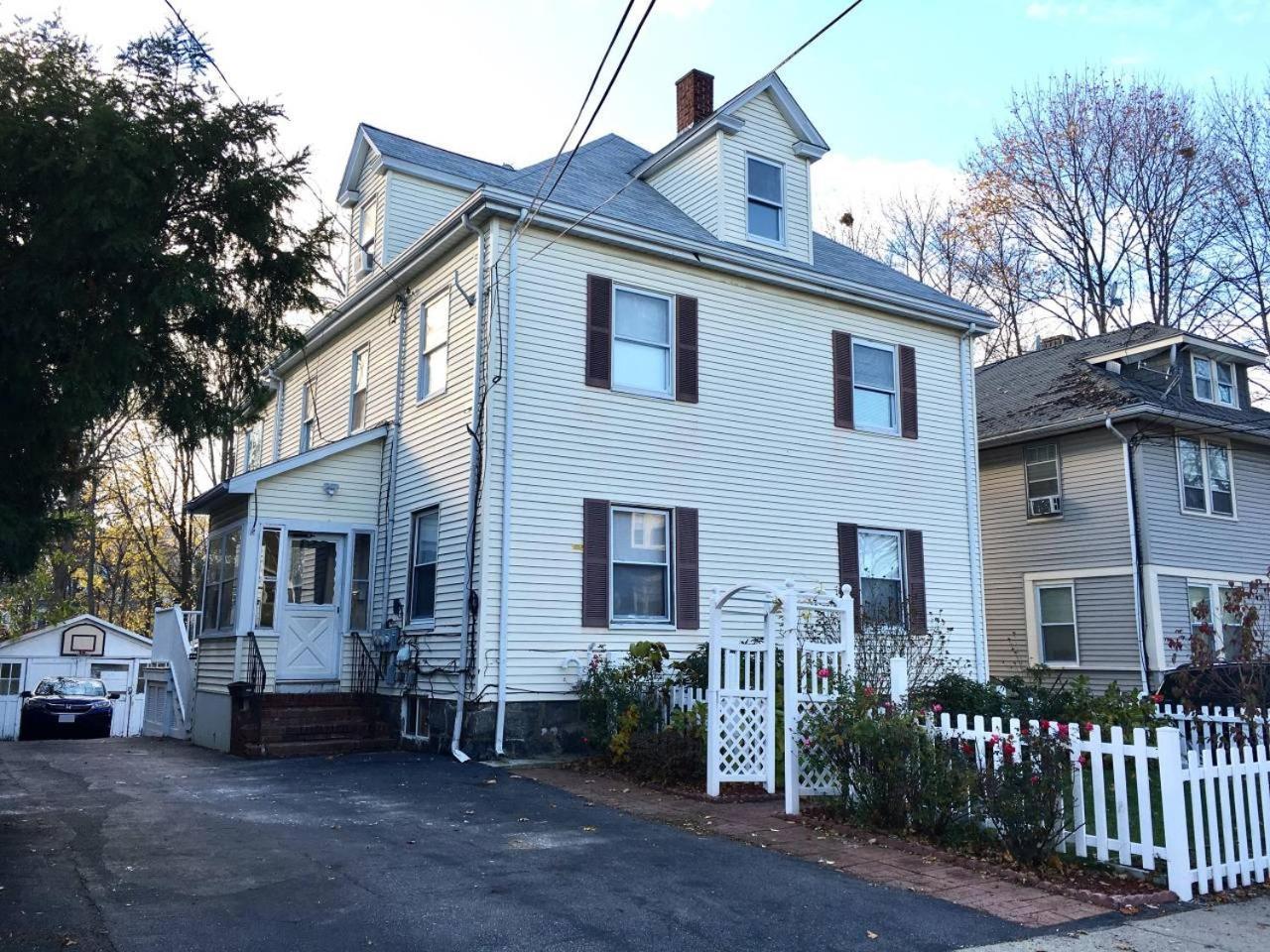 ~*Pet Friendly 30Min To Downtown*~ The Bostonian Βίλα Εξωτερικό φωτογραφία